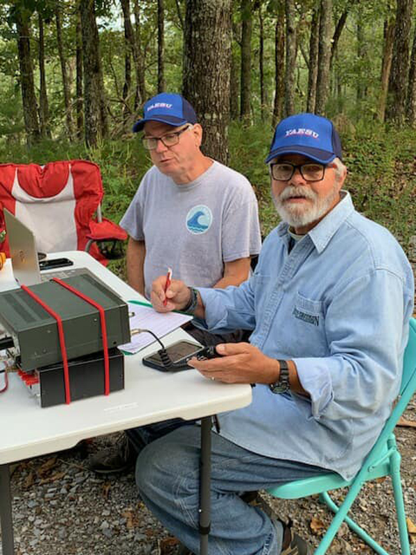 Bob (KE4QCY) operating the radio and logging with Phillip (KQ4ETC) manning the computer.
